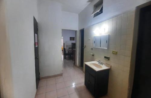 Linares House | Casa 5 de Mayo, Linares