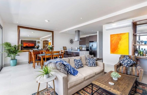 El Tezal Condo | Casa Alegría | Vista Vela Luxury Condo Rental