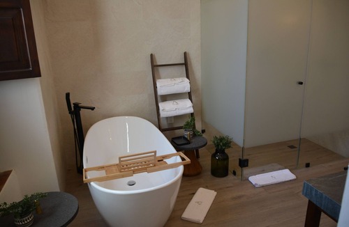 Mascota Hotel | Casa Angeles