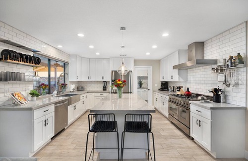 Orangedale House | Casa Arcadia | 5BR Dual Masters Heated Pool