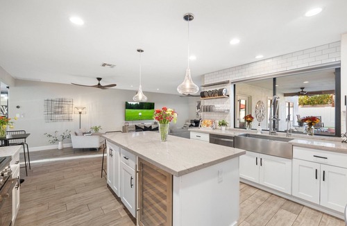 Orangedale House | Casa Arcadia | 5BR Dual Masters Heated Pool