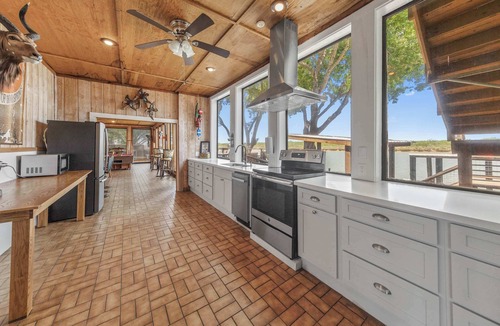 Rio Hondo House | Casa Arroyo First Floor - Pier, Game Room