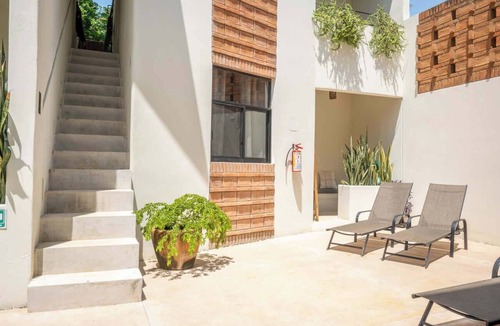 Jimenez Apartment | Casa Aymara 301: Modern Apartment and nearby Beach