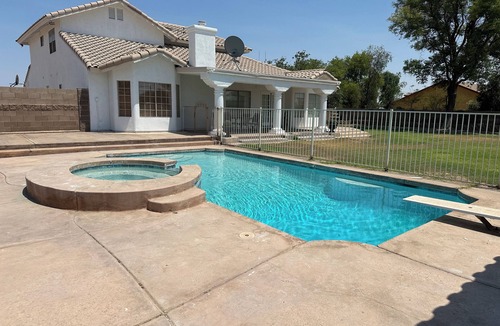 Yuma House | Casa Blanca, Spacious 5-bedroom entertainment house in enjoyable Yuma