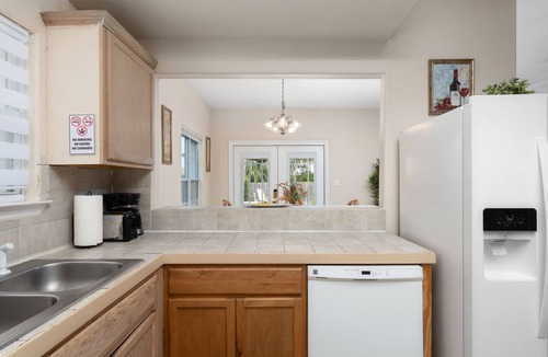 South Padre Island Condo | Casa Caracol C - Walk to the Beach, WiFi