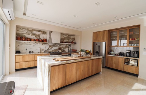 La Paz Villa | Casa Carousel! Stunning La Paz Villa - Perfect for Large Groups! Views + more