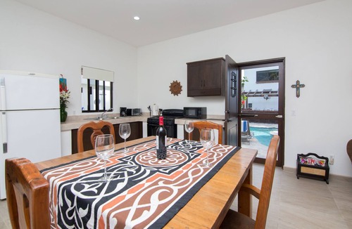El Pescadero House | Casa CascadaCerritos Pool casita private Oasis only mins to the beach est 2012