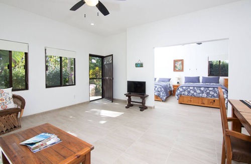 El Pescadero House | Casa CascadaCerritos Pool casita private Oasis only mins to the beach est 2012