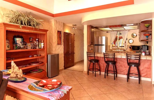 Centro Condo | Casa Catita @ Marina-Cabo’s Best, Just Steps Away!