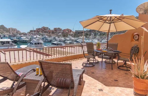 Centro Condo | Casa Catita @ Marina-Cabo’s Best, Just Steps Away!