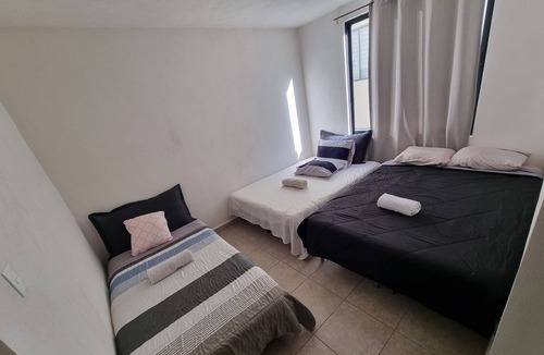 Queretaro House | Casa Centrica Amplia con Alberca Montejo