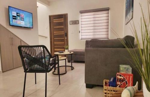 San Carlos House | Casa Coral de Cortes