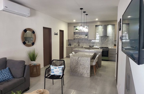 San Carlos House | Casa Coral de Cortes