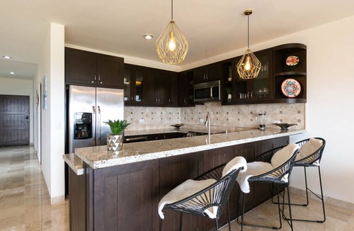 El Tezal Condo | CASA DE PIPPA, Incredible 2B/2B, Ocean/Arch Views!