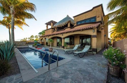 Zaragoza House | Casa de Vista Hermosa