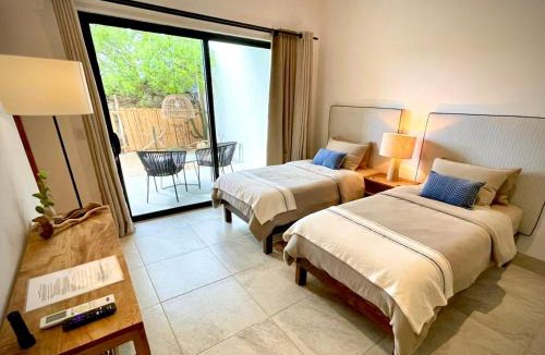 Vinorama Apartment | Casa del Mar - Luxury Seaside Villa