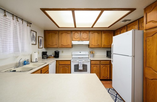 Paradise Valley Village Condo | CASA DEL SOL - Anasazi Village - 1st Floor Pet-Friendly Golf Course View