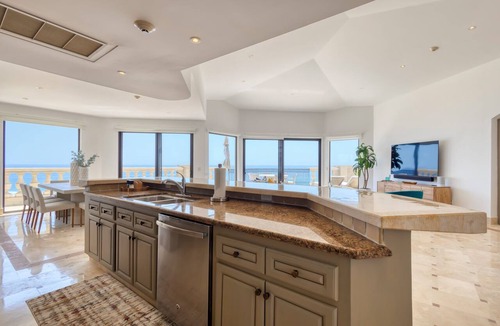 Cabo San Lucas Condo | Casa Dos Soles | 3 Bed, 3 Bath