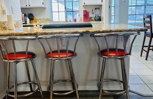 Bullhead City House | Casa Feliz is minutes from Colorado River, Oatman, Casinos, Laughlin.