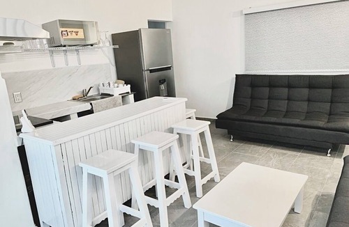 Manzanillo House | CASA GALLARDO