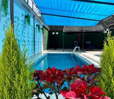 San Luis Potosi House | Casa grande céntrica con alberca