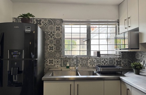 Guadalajara Apartment | Casa Guadalajara Ground Floor - Centric, Family, A/C