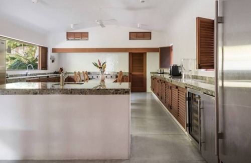 Boca de Iguanas House | Casa La Ceiba: Luxury house in Costa Careyes