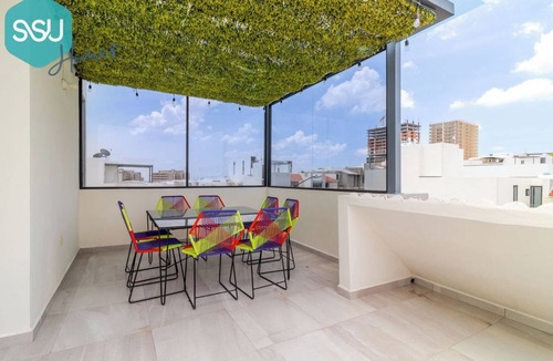 El Marques House | Casa Lucy.