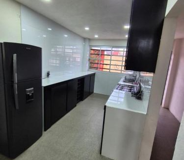 San Cristobal de las Casas House | Casa moderna con jardín - Ideal para familias