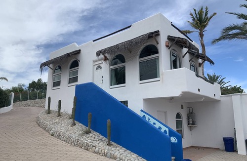 La Ventana House | Casa Mañana Mountain Guest House - 1 bedroom, 1 bathroom with a kitchen