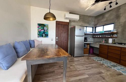 La Ventana Apartment | Casa Mantra Ocean View & Private Terrace