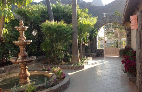 San Carlos House | Casa Margaritaville México, a private mini resort for 8, on the Sea of Cortez.