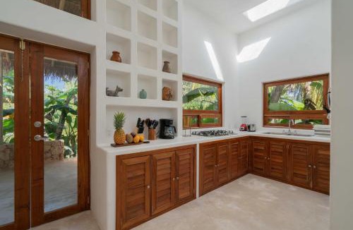 Bacalar Villa | Casa Mayali - Walk to Lagoon