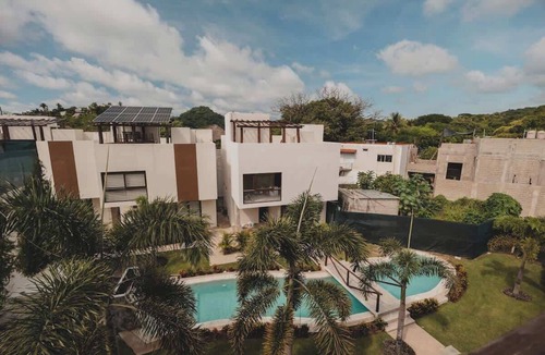 San Francisco House | Casa Mercurio is your out of this world Getaway
