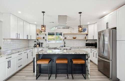 Mesa House | Casa Mesa Private Paradise w Pool, Putt, & Games