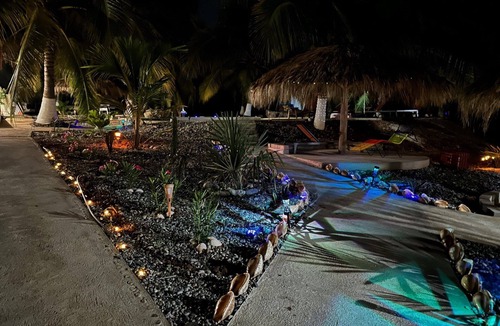 Saladita House | Casa Aurora Playa La Saladita