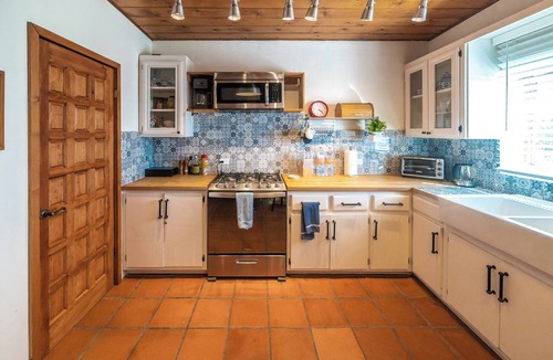 Ensenada House | CASA PATRON - Cozy fun on the beach