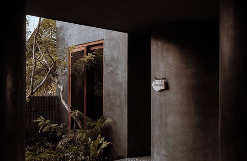 Troncones Villa | Casa Pomona - award-winning oceanfront villa with 6 bedrooms in Troncones