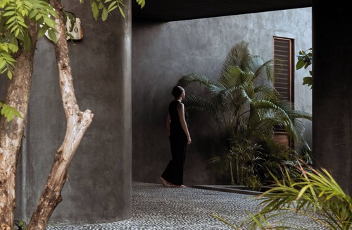Troncones Villa | Casa Pomona - award-winning oceanfront villa with 6 bedrooms in Troncones