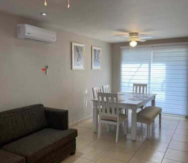Saltillo House | Casa Recién-Remodelada Ideal, Ejecutivos, Trabajos