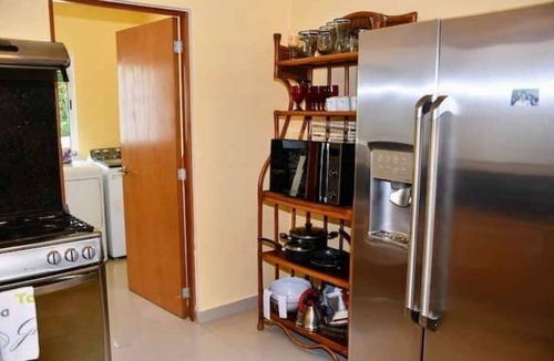 Villa Juarez House | Casa Sol 4 Bedroom Villa with pool close to the beach 380 mbps