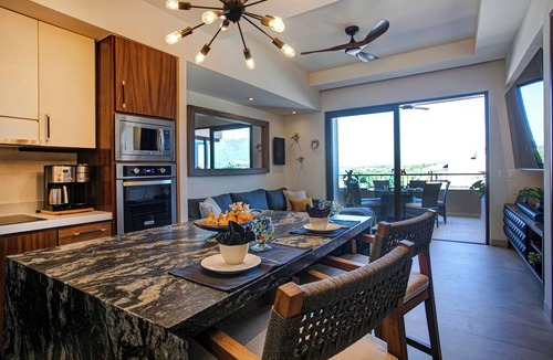 Ex Hacienda El Pitillal Condo | Casa Stephano - New Luxe Condo in Versalles. The Hidden Gem of Puerto Vallarta!