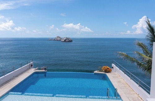 Downtown Mazatlan House | Casa Vigía: Luxury Private Pool and Ocean View