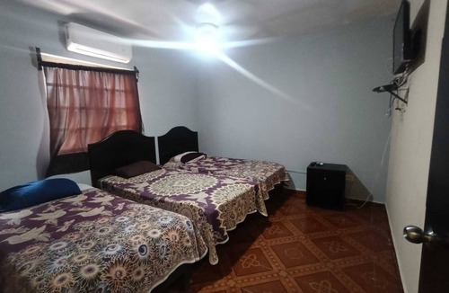 Linares House | Casa Villegas R