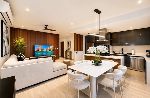 El Tezal House | Casa Vista 133 · Private Luxury Villa w/Rooftop Views in Cabo