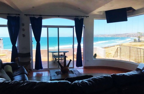 Playas de Rosarito Villa | Casa Vista Mar (Pool, Jacuzzi, sandy beach, fire pit and BBQ)