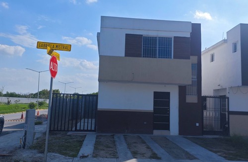 Guadalupe House | CASA ZONA AEROPUERTO 3 RECÁMARAS CLIMA TOTAL INTERNET Y PLAZAS COMERCIALES cerca