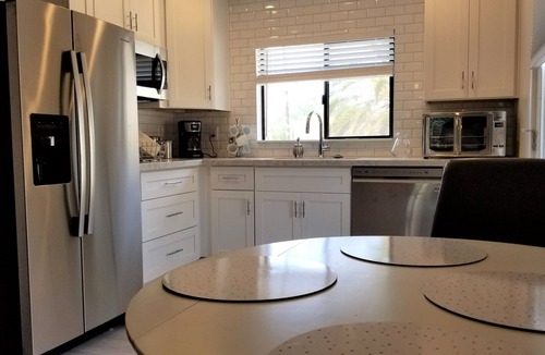 Cactus Glen House | Casita with private entrance and courtyard with on premises and street parking