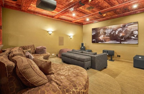 Carefree House | Castle On Black Mountain breathtaking panoramic views and outdoor entertainment
