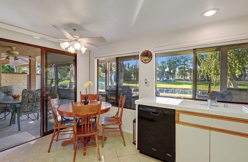 Landau Manor Condo | Cathedral Canyon Country Club, Waterfront + Mtin Views - Palm Springs Waterfront